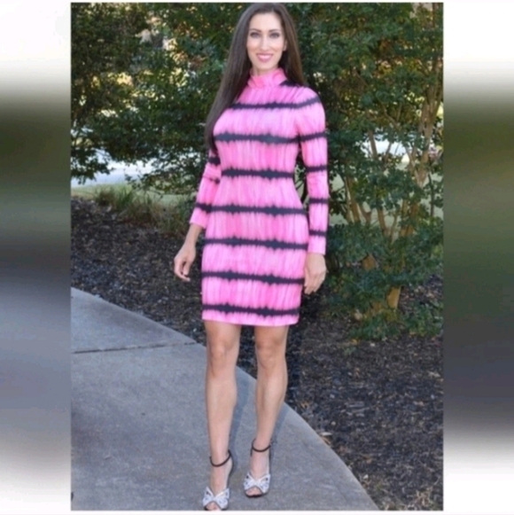 ALICE + OLIVIA Delora Tie Dye Mock Neck  Mini Dress Size 4 - Picture 10 of 13